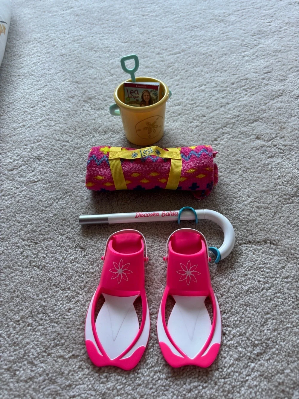 American Girl Lea Beach Set